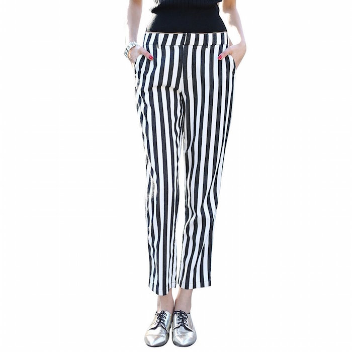 Veri Gude Women Black and White Vertical Striped Pants